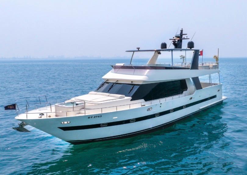 VIP Luxury EVA 80ft Yacht — yacht rental in Dubai Harbour, Dubai Marina, AED 4,000/hour
