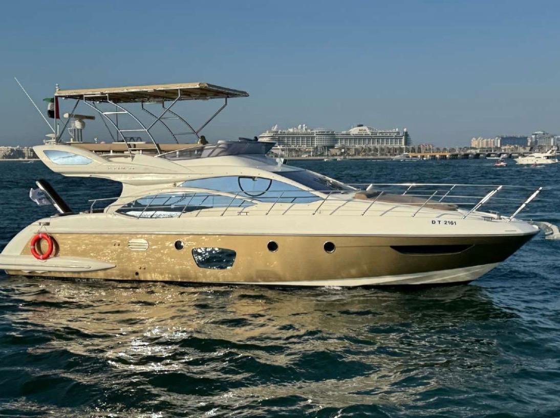 Luxury 52ft Yacht Rental Dubai Marina