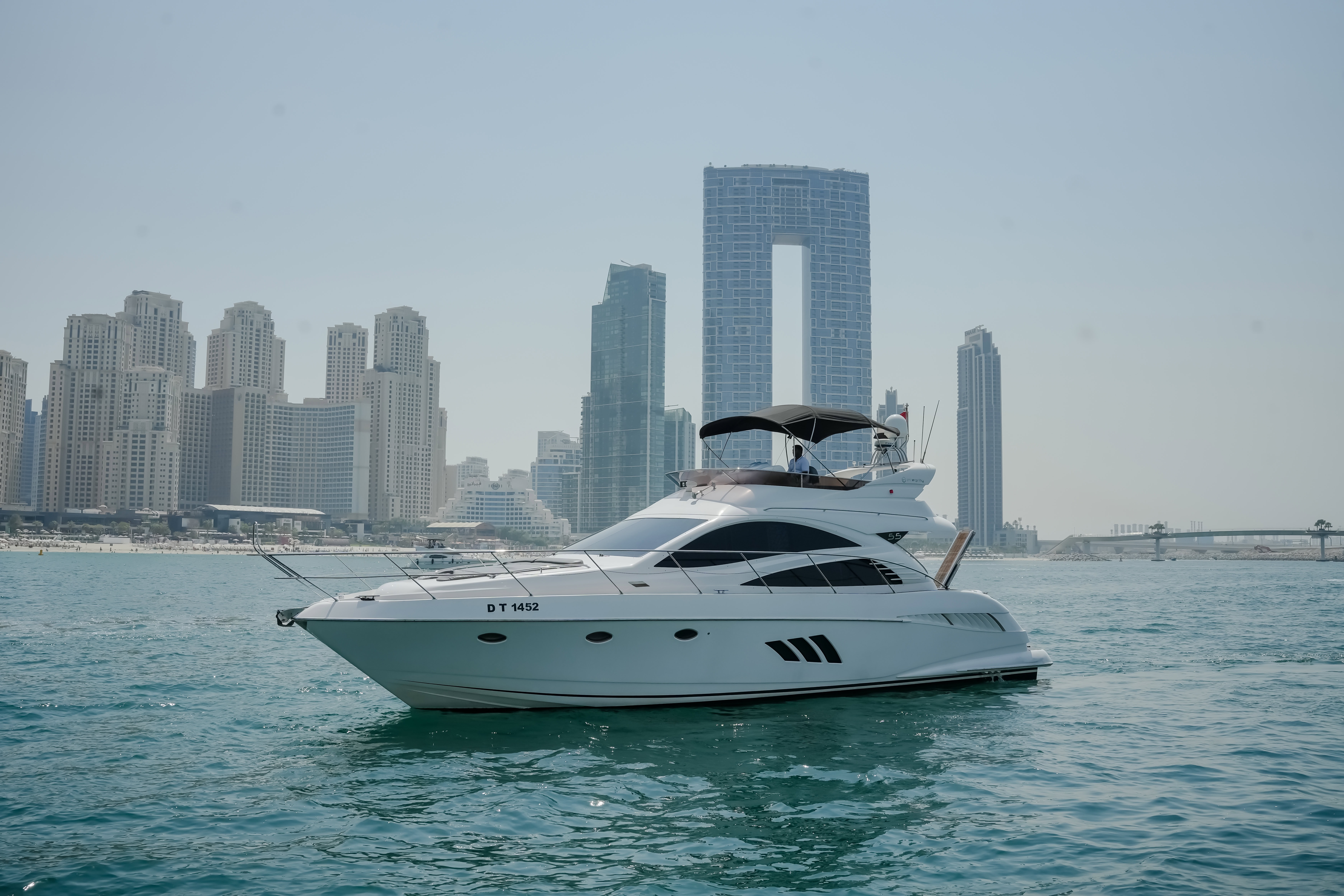 55FT Integrity — yacht rental in Dubai Marina, AED 750/hour