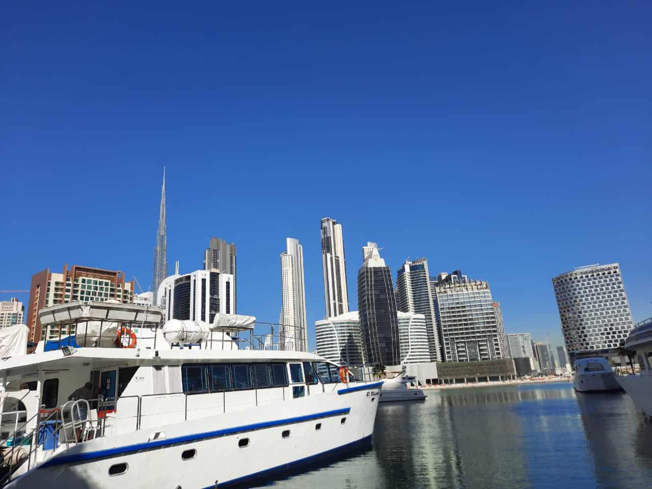 100ft Party Boat — yacht rental listing in Dubai Marina