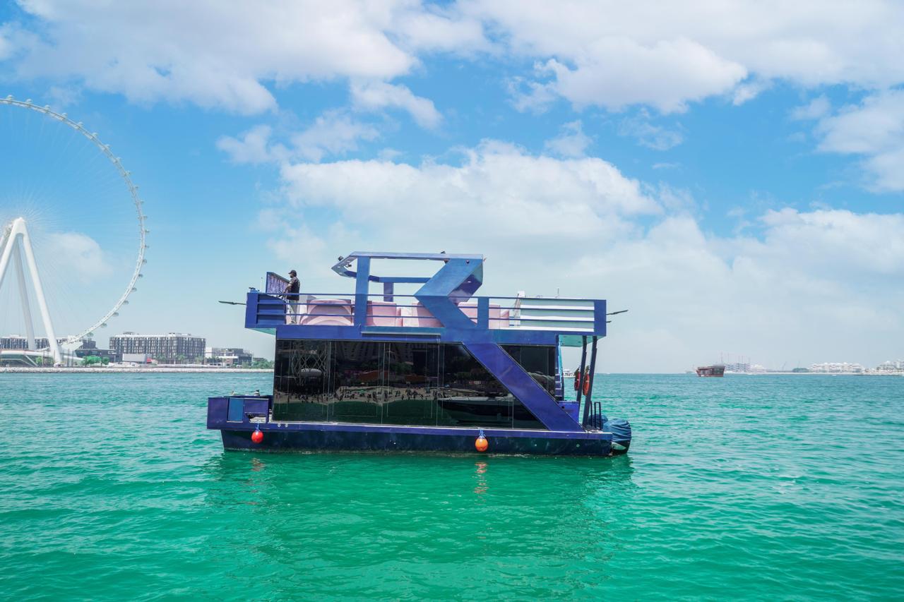 66ft Blue Houseboat