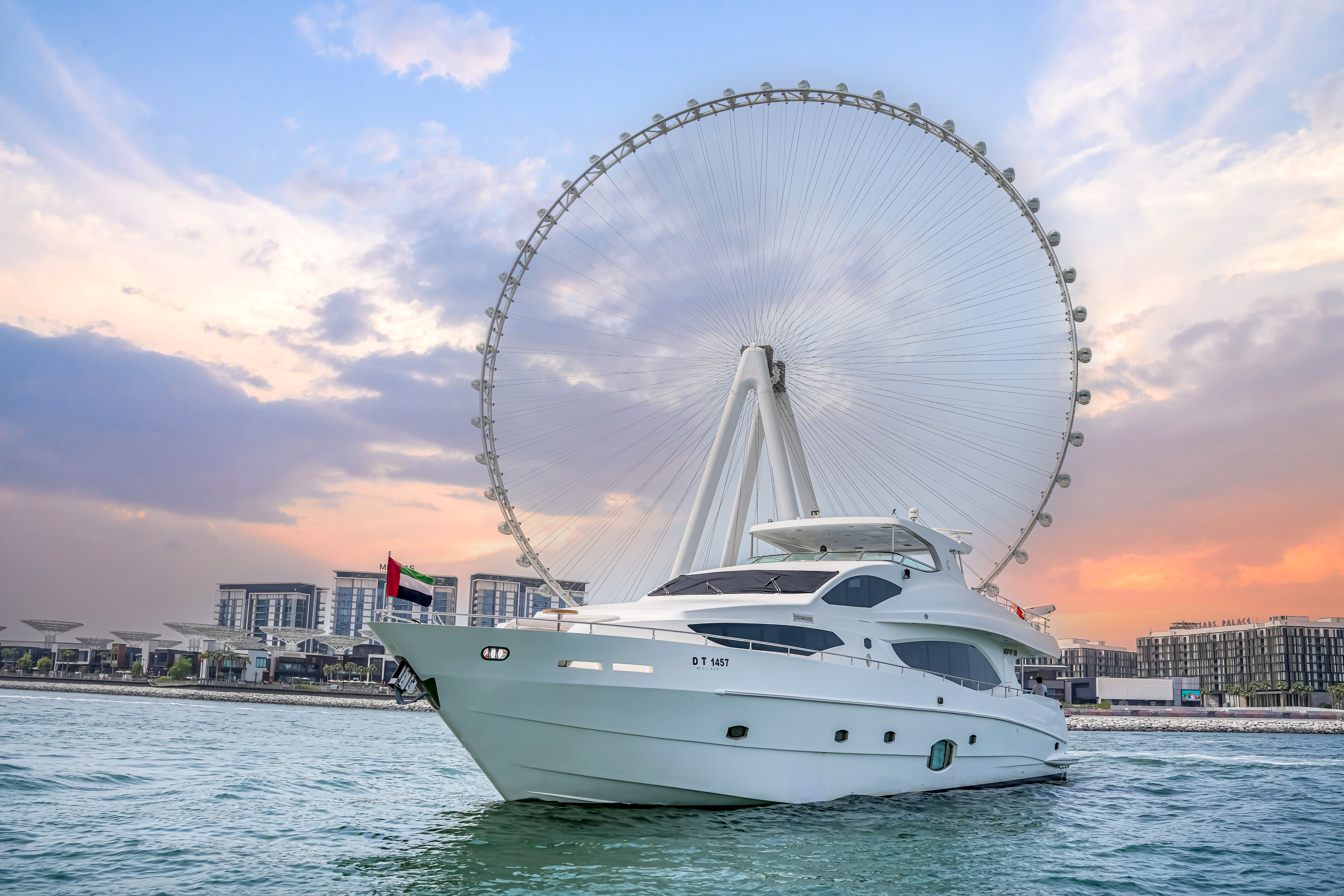 101ft Majesty with Jacuzzi — yacht rental in Dubai Harbour, Dubai Marina, AED 3,000/hour