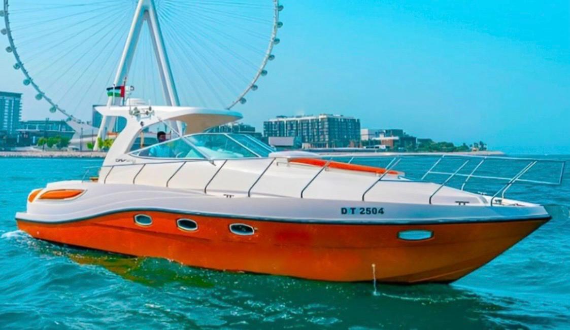 Luxury 40ft Yacht Rental Dubai Marina