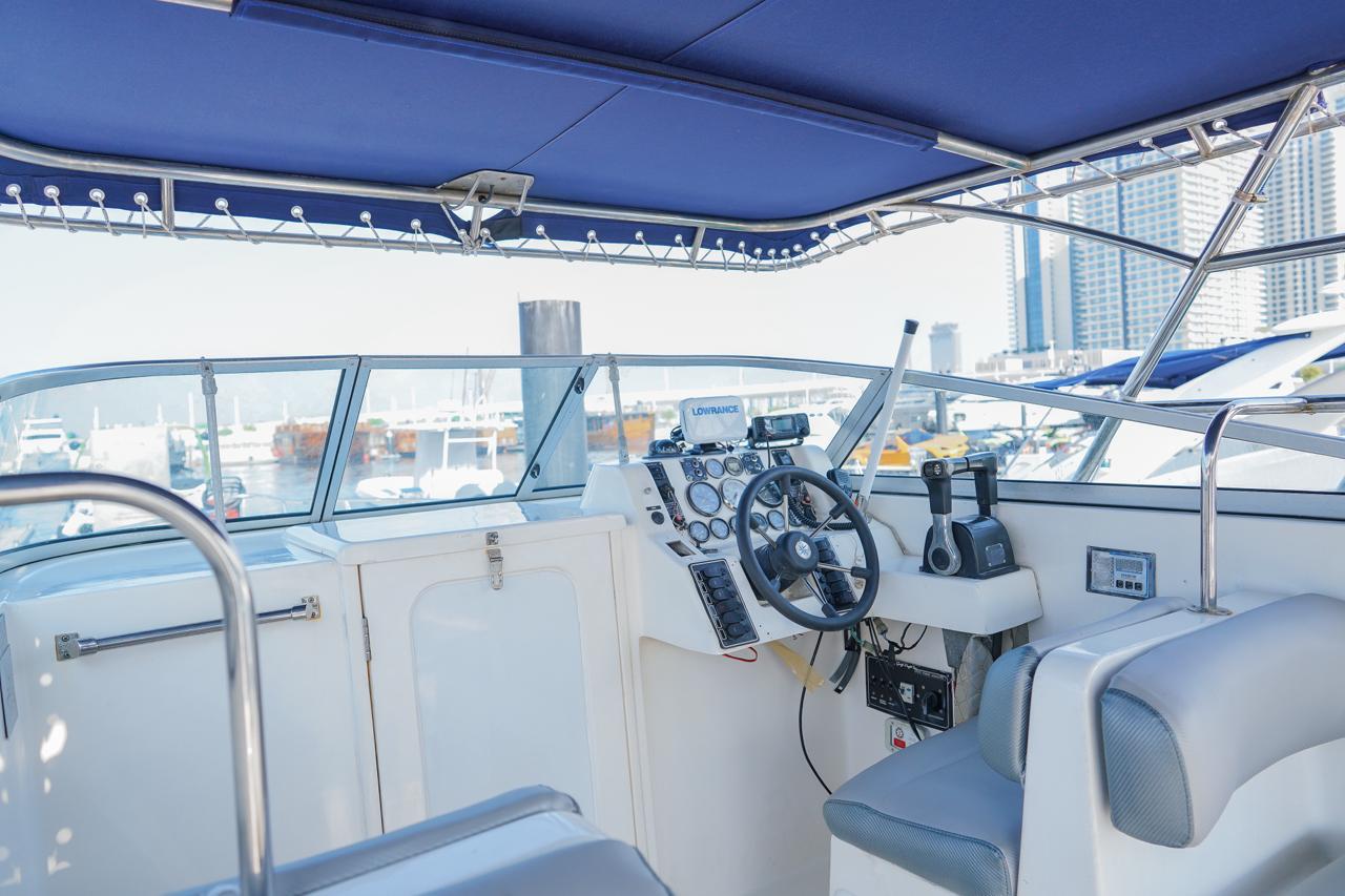 32ft Sea Seaker — yacht rental in Dubai Harbour, Dubai Marina, AED 350/hour