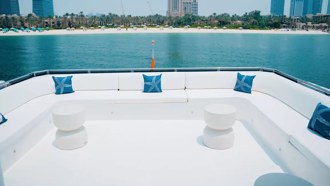 82ft Super Wide Party Yacht