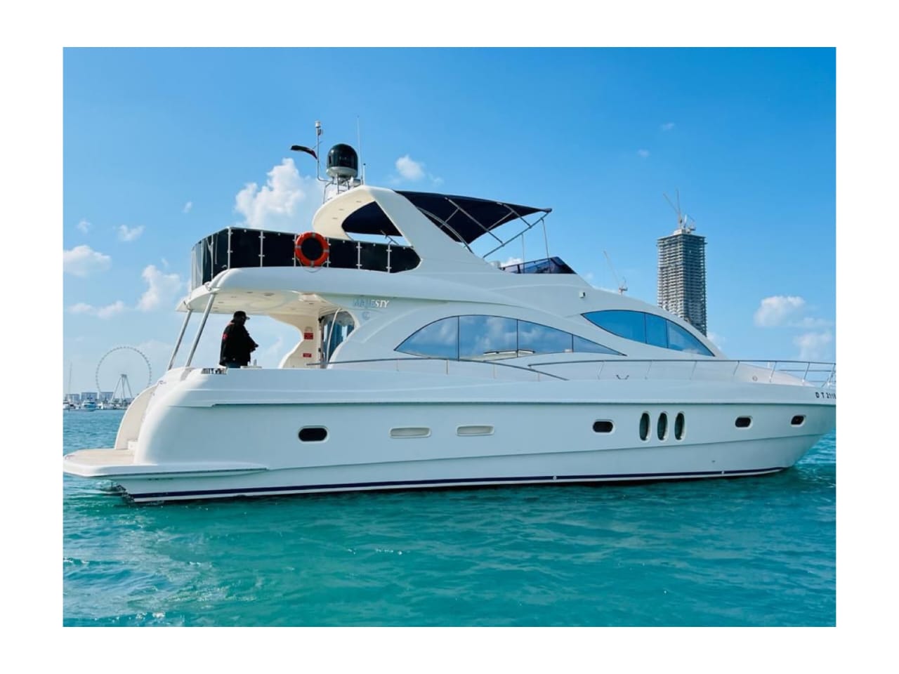 70ft Majesty Premium Yacht