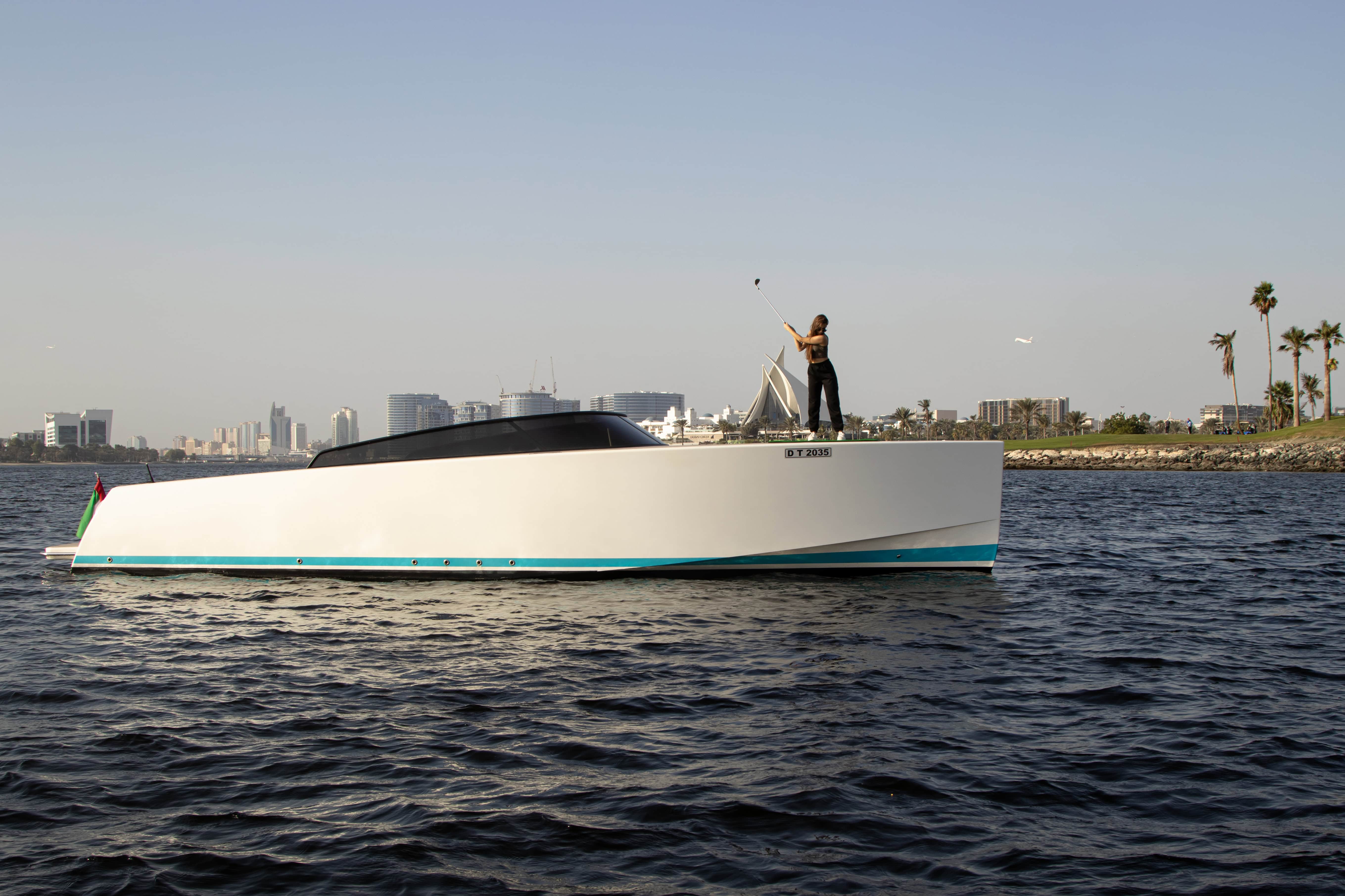 Luxury 40ft Yacht Rental Dubai Marina