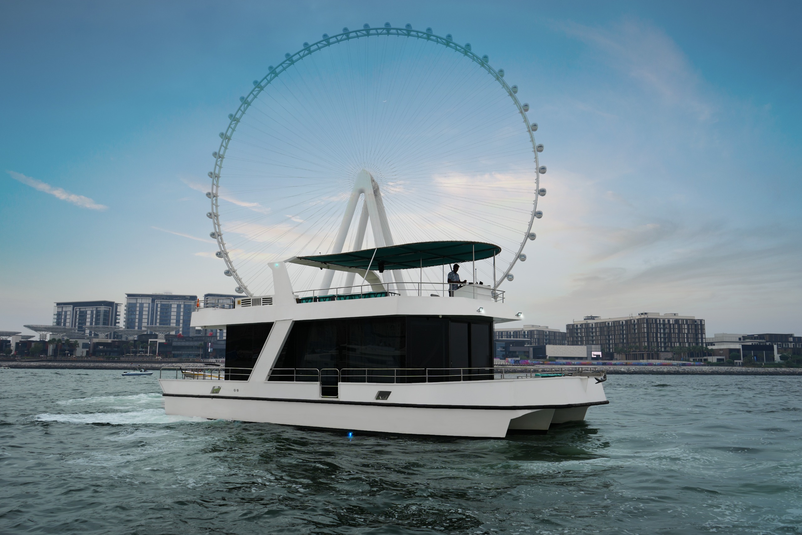 70ft Wiki Houseboat