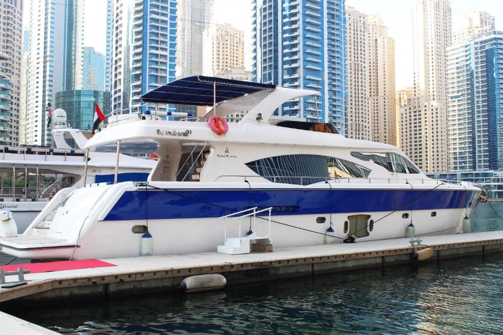 Luxury 85ft Yacht Rental Dubai Marina