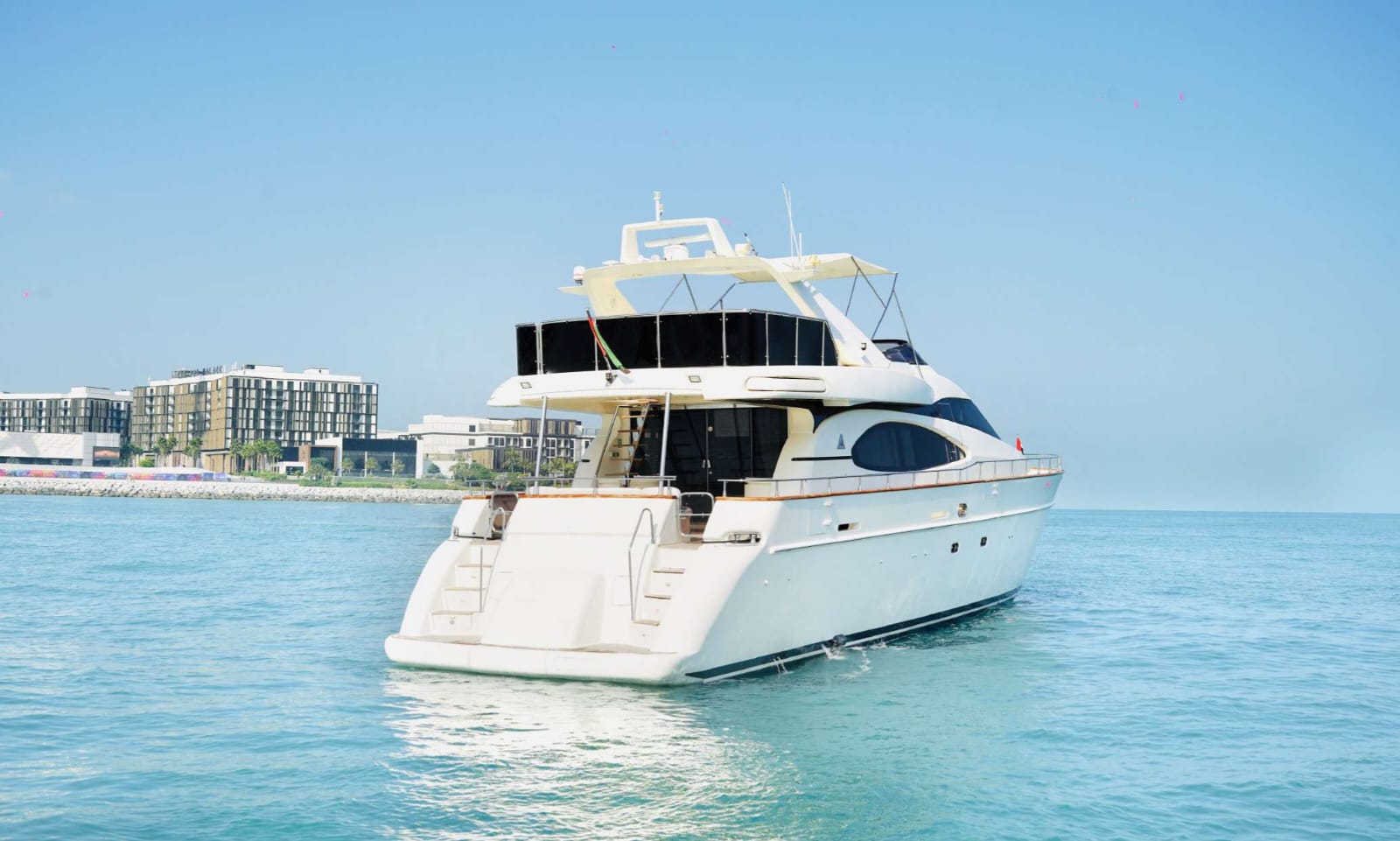 80ft Azimut Premium Yacht — yacht rental in Dubai Harbour, Dubai Marina, AED 1,500/hour