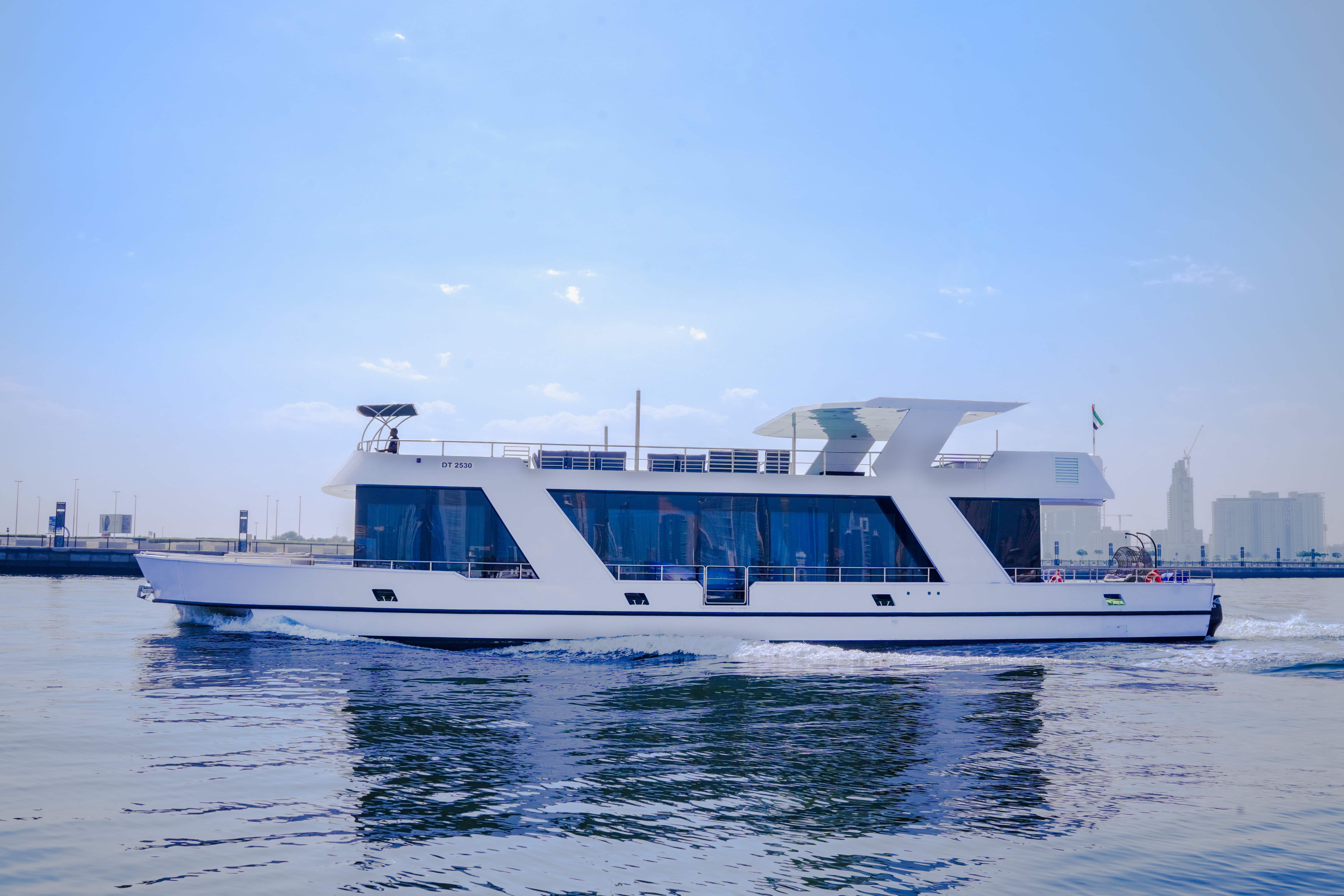 100ft Gulf Queen Houseboat — yacht rental listing in Dubai Marassi Business Bay Marina, Dubai Business Bay