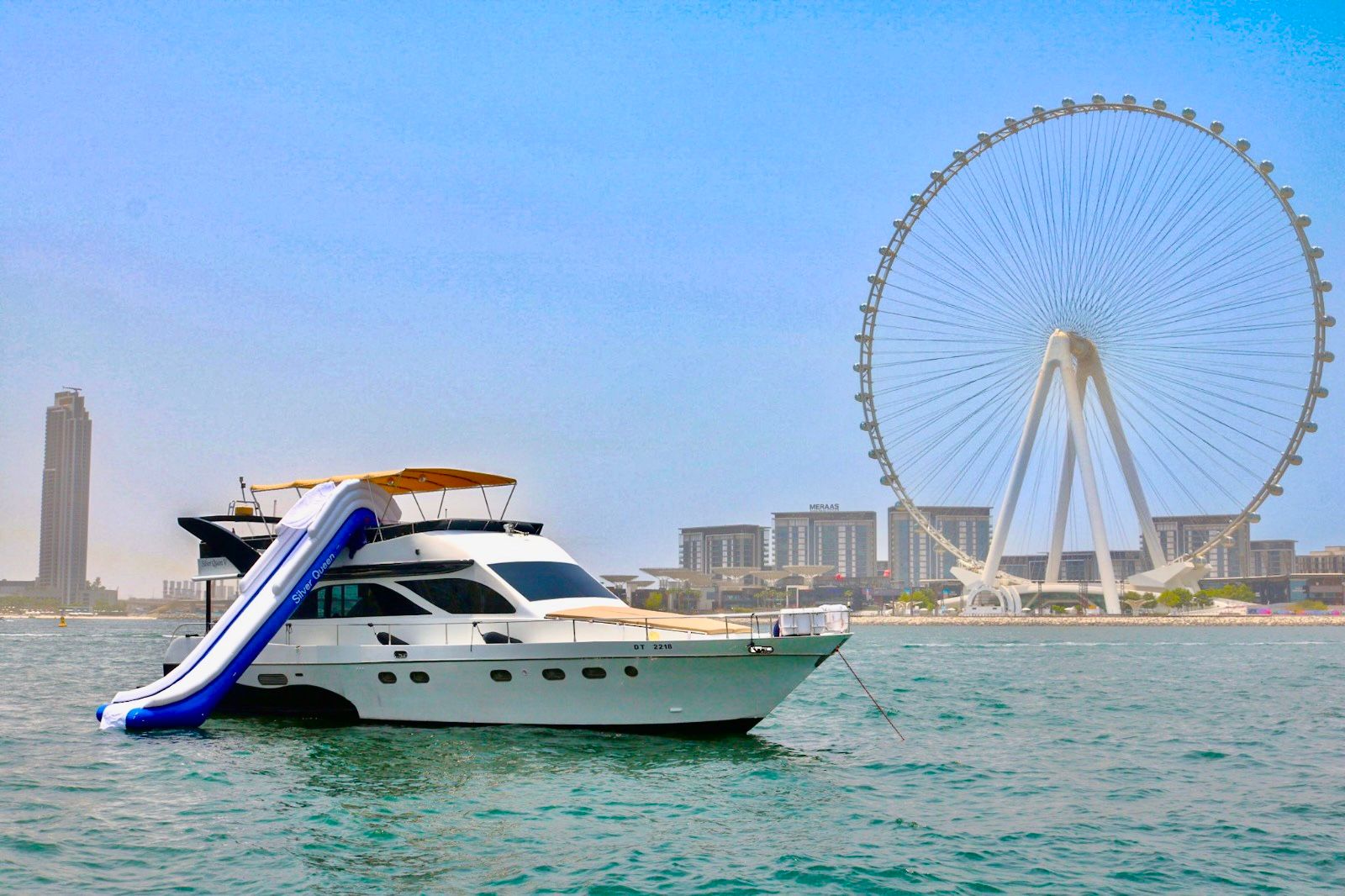 75ft Queen Yacht