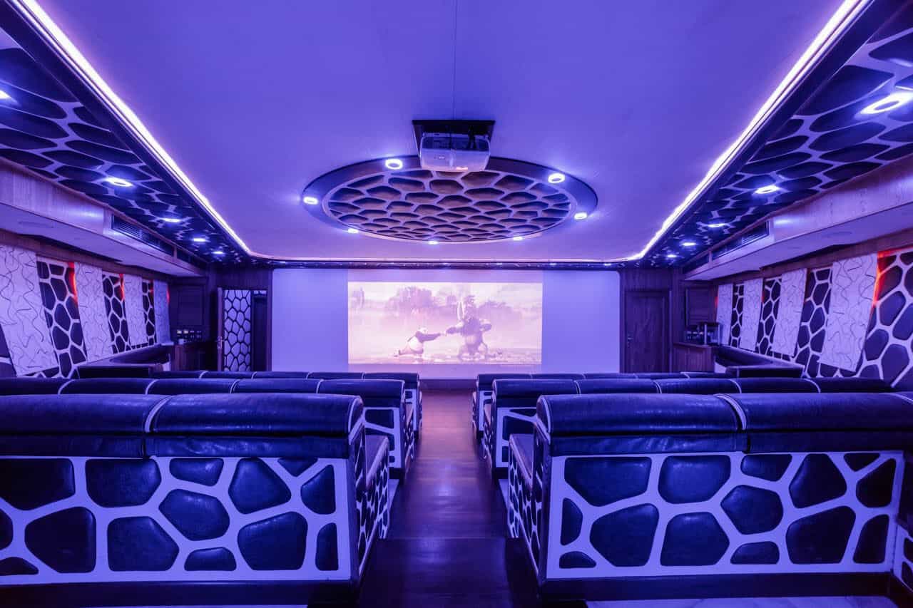 Luxury 240ft Yacht Rental Dubai Marina