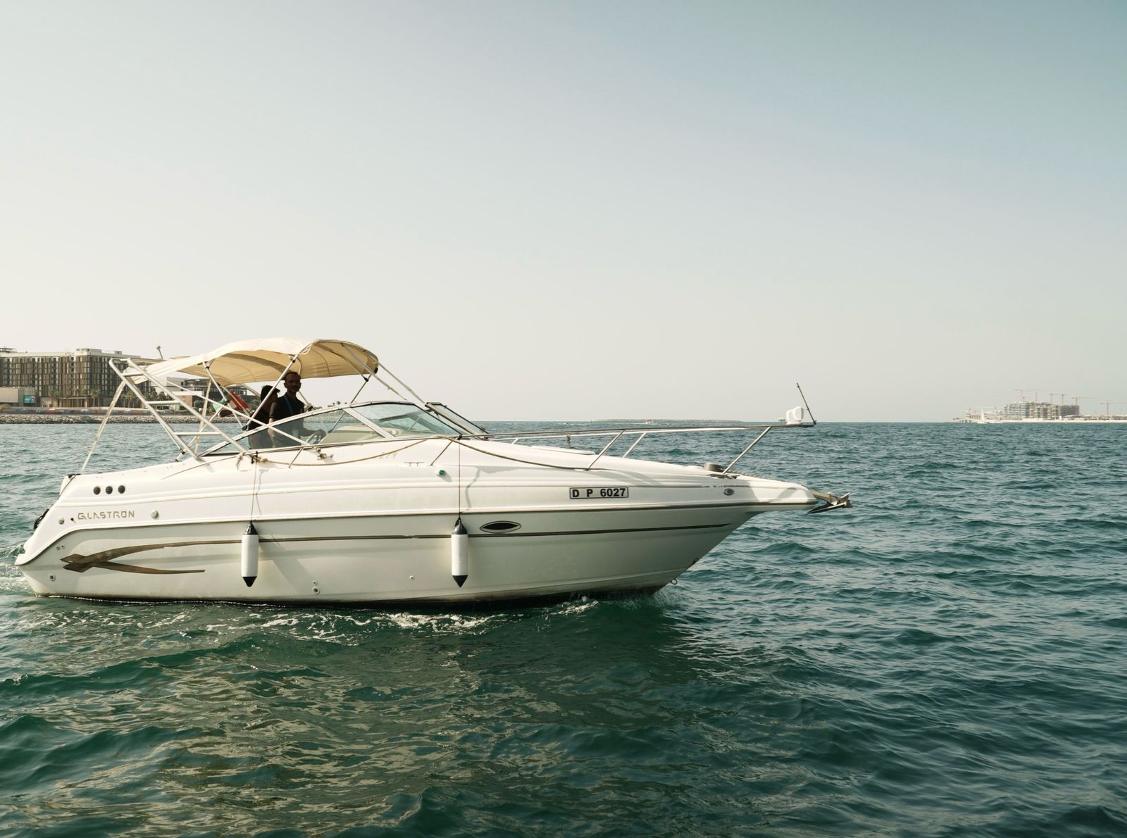 30ft GLASTRON — yacht rental in Dubai Marina West, Dubai Marina, AED 350/hour