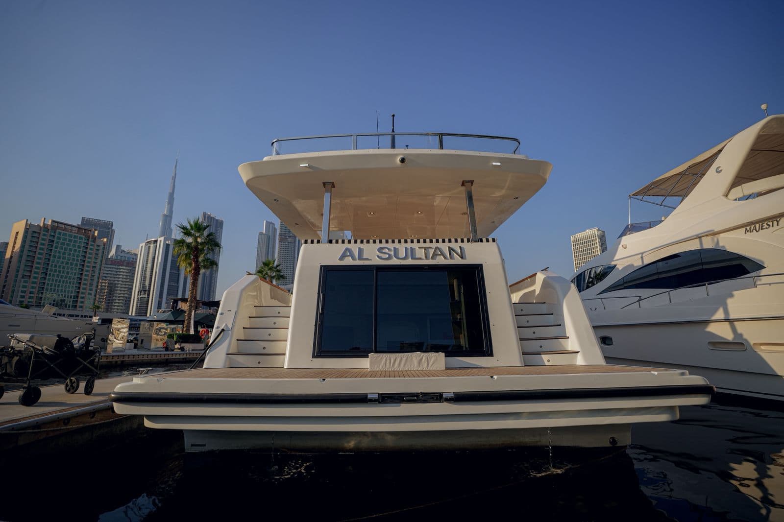 Luxury 80ft Yacht Rental Dubai Marina